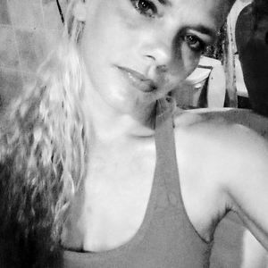 Meet your Posher, Pam